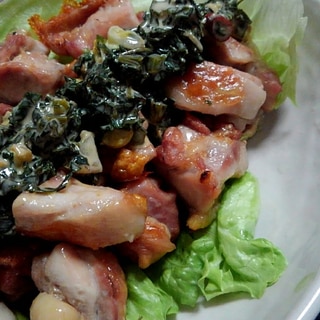 白菜とセロリの葉の醤油ハチミツマヨ味噌ソースダレ鶏